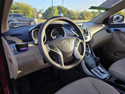 2011 Hyundai ELANTRA GLS   - Photo 13 - Garland, TX 75042