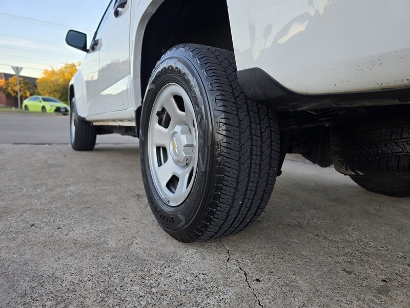 2022 Chevrolet Colorado Work Truck - Photo 5 - Garland, TX 75042