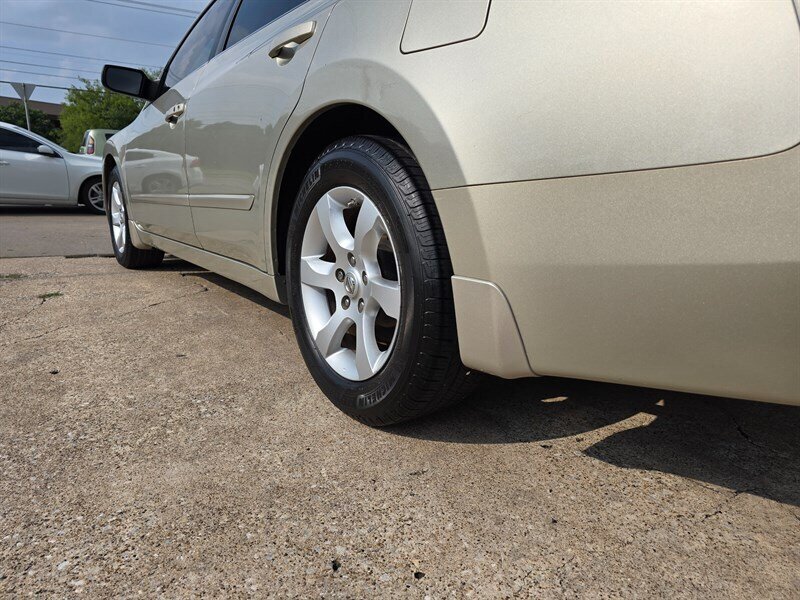 2009 Nissan Altima 2.5 S - Photo 5 - Garland, TX 75042