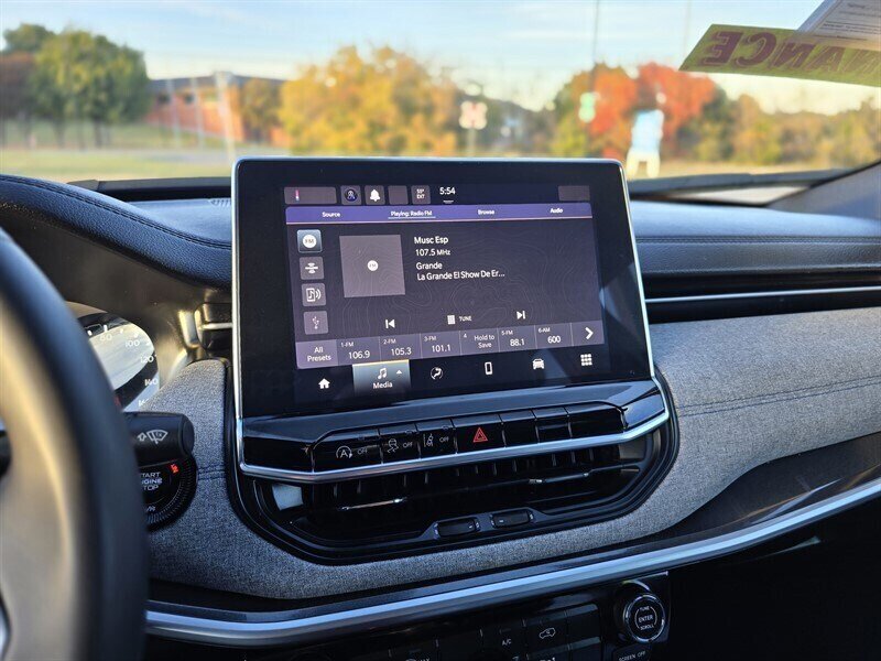 2024 Jeep Compass Latitude - Photo 25 - Garland, TX 75042