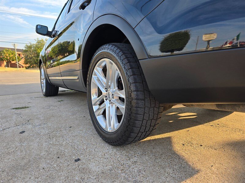 2016 Ford Explorer XLT - Photo 6 - Garland, TX 75042