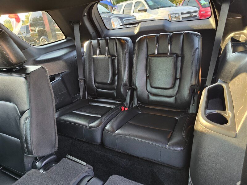 2016 Ford Explorer XLT - Photo 20 - Garland, TX 75042