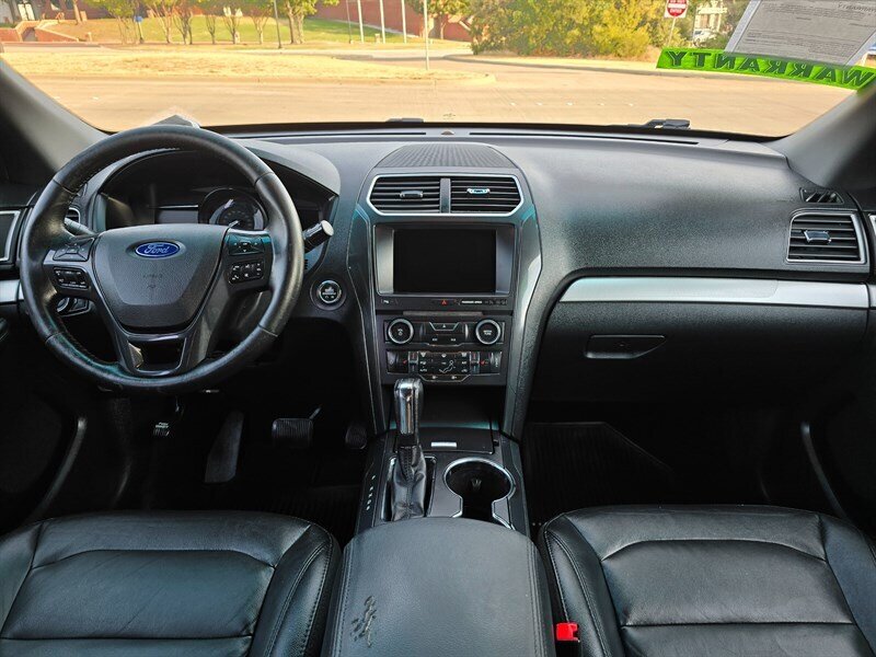 2016 Ford Explorer XLT - Photo 22 - Garland, TX 75042