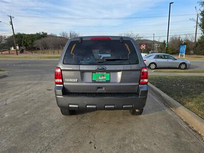 2011 Ford Escape XLS   - Photo 7 - Garland, TX 75042