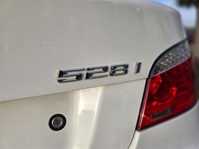 2009 BMW 5 Series 528i   - Photo 7 - Garland, TX 75042
