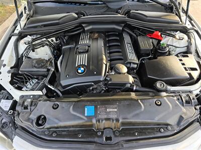 2009 BMW 5 Series 528i   - Photo 12 - Garland, TX 75042