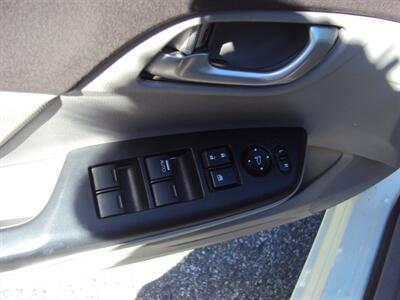 2012 Honda Civic LX   - Photo 8 - Surrey, BC V3T 2T5