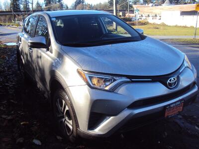 2016 Toyota RAV4 LE   - Photo 3 - Surrey, BC V3T 2T5