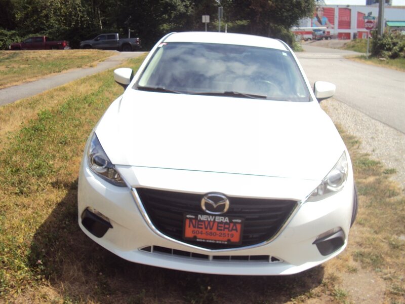2014 Mazda Mazda3 i Touring - Photo 1 - Surrey, BC V3T 2T5