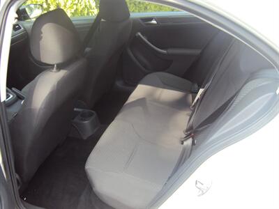 2012 Volkswagen Jetta   - Photo 5 - Surrey, BC V3T 2T5