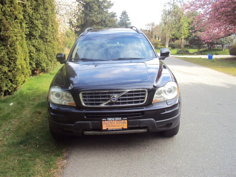 2010 Volvo XC90 3.2   - Photo 1 - Surrey, BC V3T 2T5