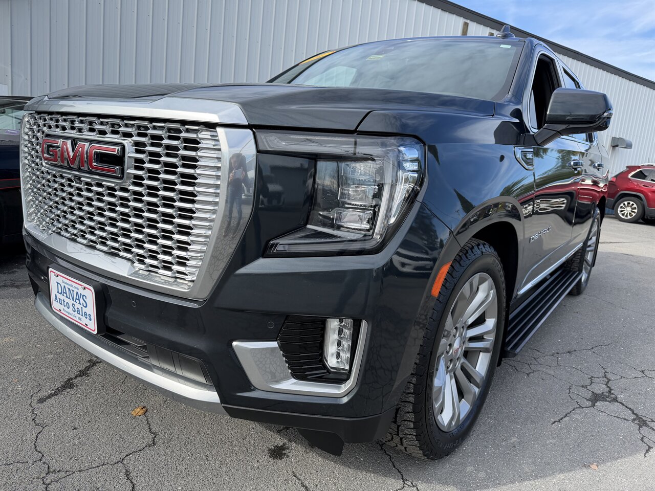 2021 Gmc Yukon Denali photo 2