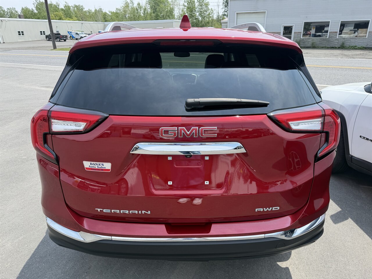 2023 GMC Terrain SLT - Photo 5