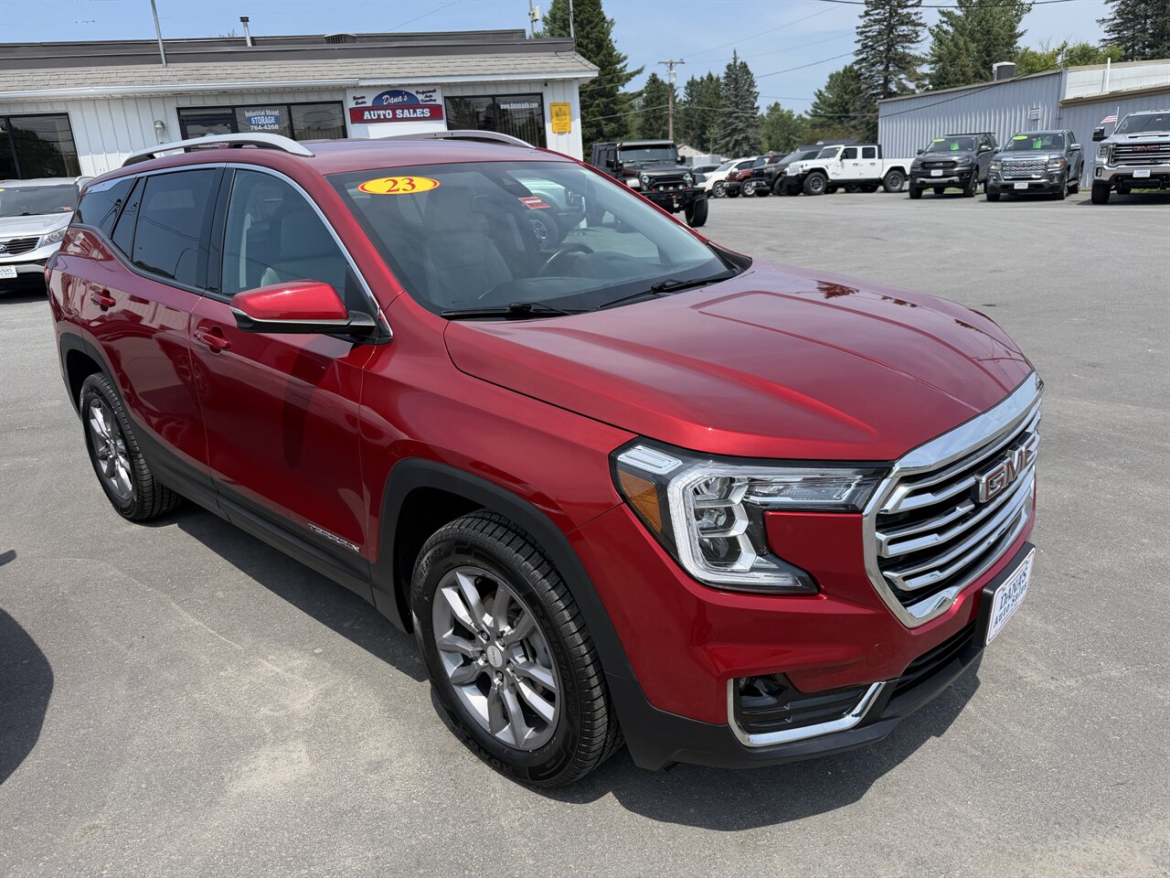 2023 GMC Terrain SLT - Photo 3