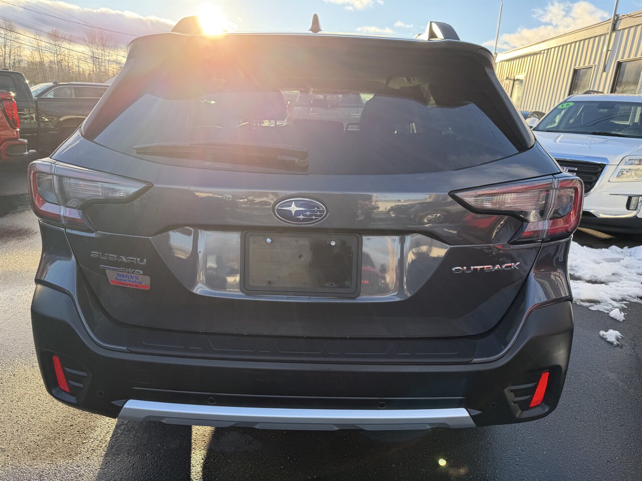 2022 Subaru Outback Limited - Photo 6