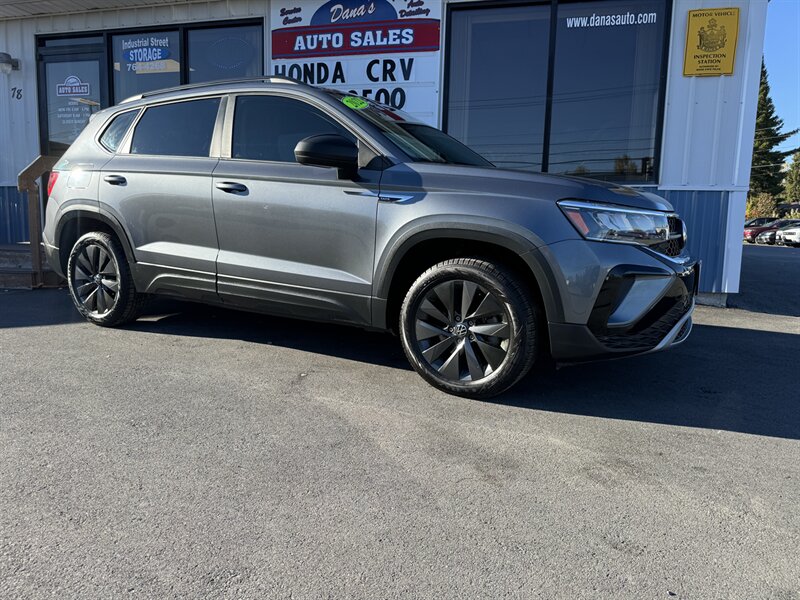 2022 Volkswagen Taos S  