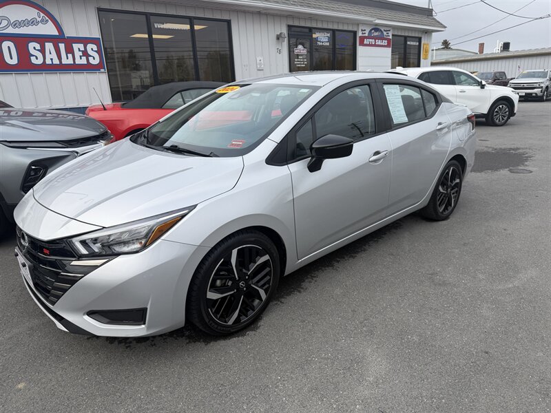2024 Nissan Versa SR  