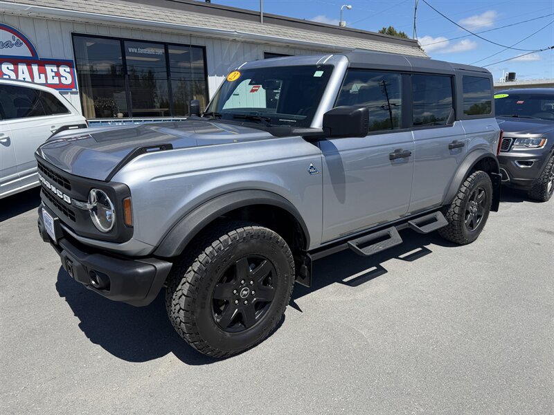 2023 Ford Bronco Black Diamond  