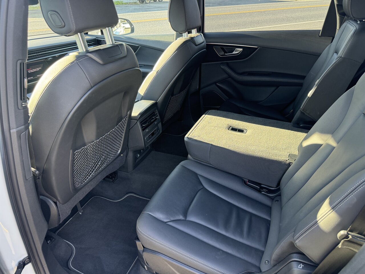 2025 Audi Q7 Premium Plus - Photo 12
