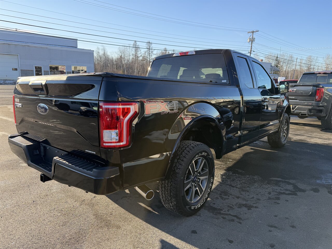 2016 Ford F-150 XLT photo 4