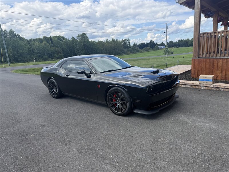 2015 Dodge Challenger SRT Hellcat  