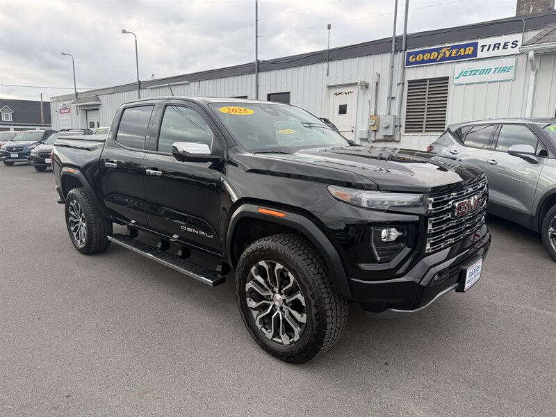 2025 GMC Canyon Denali  