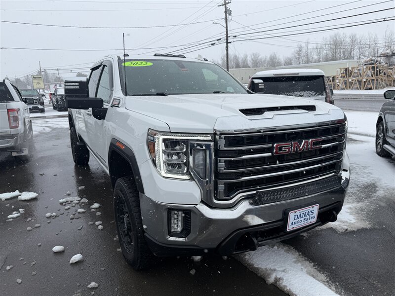 2022 GMC Sierra 3500 SLT  