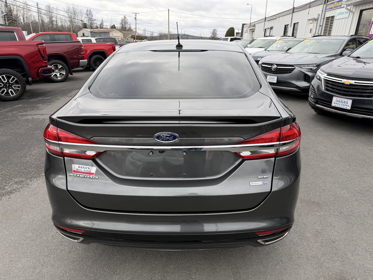 2018 Ford Fusion SE photo 4