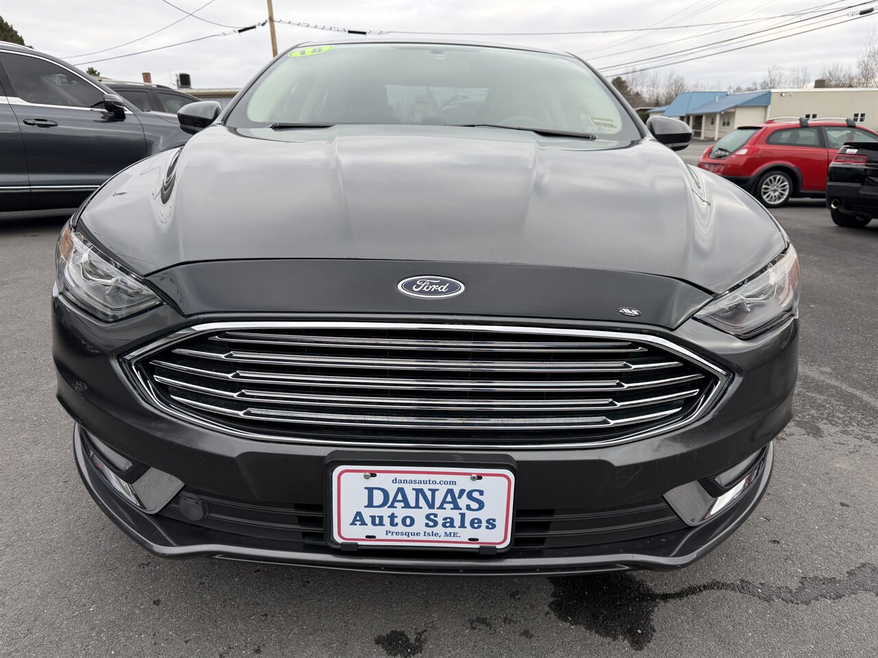 2018 Ford Fusion SE photo 2