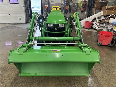 2017 John Deere 1025R  