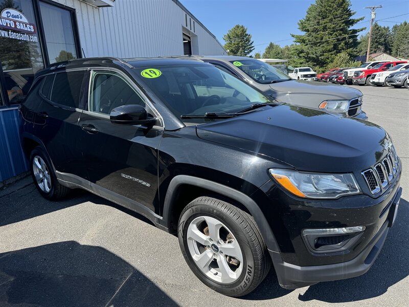 2019 Jeep Compass Latitude  
