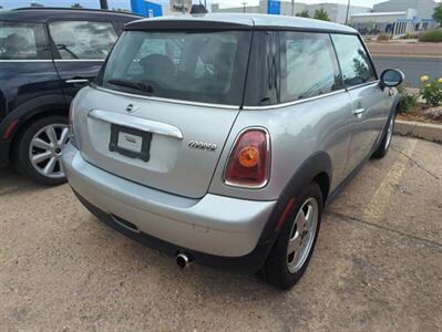 2009 MINI Cooper   - Photo 5 - Lakewood, CO 80214-5221