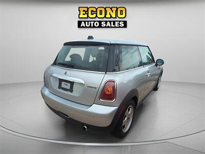 2009 MINI Cooper   - Photo 7 - Lakewood, CO 80214-5221