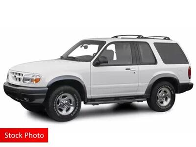 2000 Ford Explorer XLT   - Photo 3 - Lakewood, CO 80214-5221