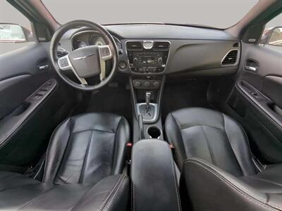 2013 Chrysler 200 Limited   - Photo 17 - Lakewood, CO 80214-5221