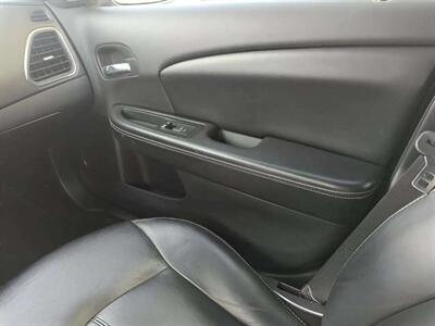 2013 Chrysler 200 Limited   - Photo 22 - Lakewood, CO 80214-5221