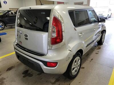 2012 Kia Soul 1.6L   - Photo 3 - Lakewood, CO 80214-5221