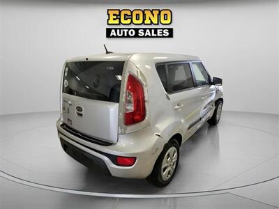 2012 Kia Soul 1.6L   - Photo 13 - Lakewood, CO 80214-5221