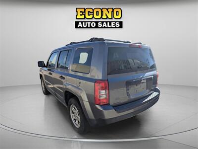 2011 Jeep Patriot Sport   - Photo 5 - Lakewood, CO 80214-5221