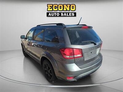 2012 Dodge Journey SXT   - Photo 5 - Lakewood, CO 80214-5221