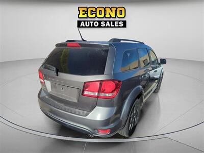 2012 Dodge Journey SXT   - Photo 7 - Lakewood, CO 80214-5221