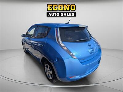 2012 Nissan LEAF SV   - Photo 4 - Lakewood, CO 80214-5221