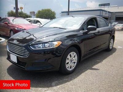 2014 Ford Fusion S   - Photo 4 - Lakewood, CO 80214-5221