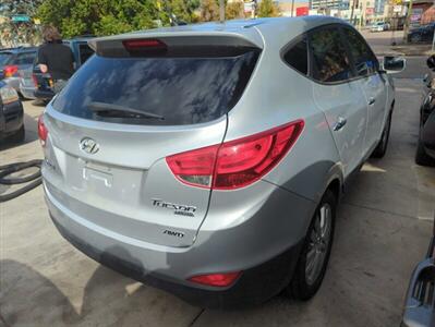 2010 Hyundai TUCSON GLS   - Photo 7 - Lakewood, CO 80214-5221