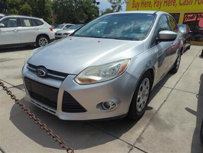 2012 Ford Focus SE   - Photo 3 - Lakewood, CO 80214-5221