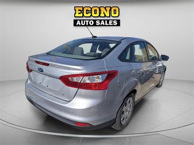 2012 Ford Focus SE   - Photo 6 - Lakewood, CO 80214-5221