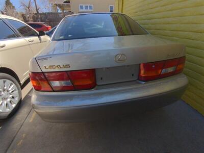 1999 Lexus ES   - Photo 5 - Lakewood, CO 80214-5221