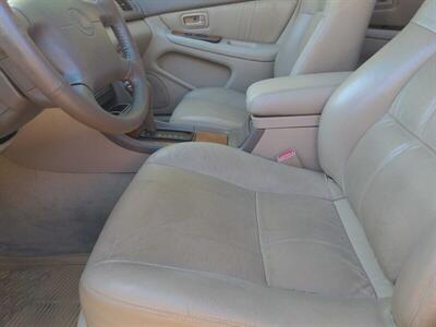 1999 Lexus ES   - Photo 8 - Lakewood, CO 80214-5221