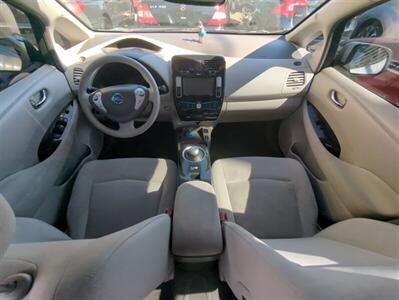 2011 Nissan LEAF SL   - Photo 16 - Lakewood, CO 80214-5221