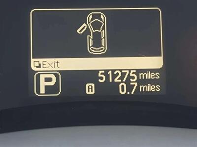 2011 Nissan LEAF SL   - Photo 10 - Lakewood, CO 80214-5221